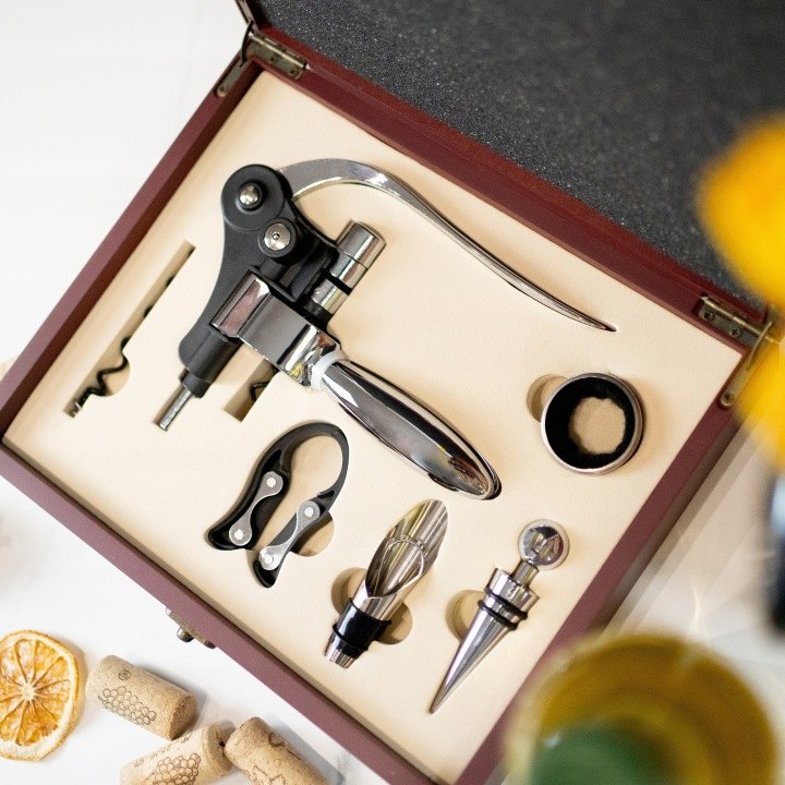 Súprava na víno IBERGO Wine Gifts SK11 s veľkou vývrtkou