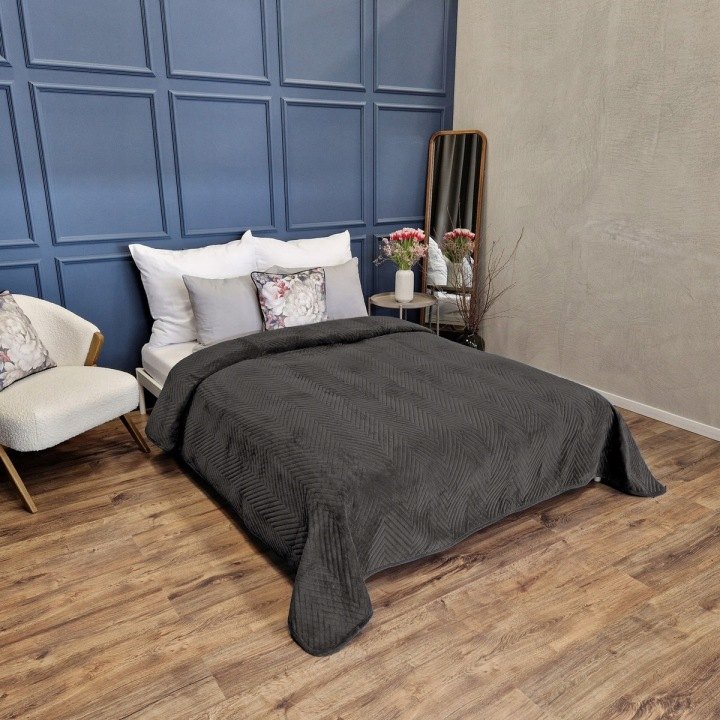 Prešívaná prikrývka Łóżkoholicy Caden 200 × 220 cm grafitová