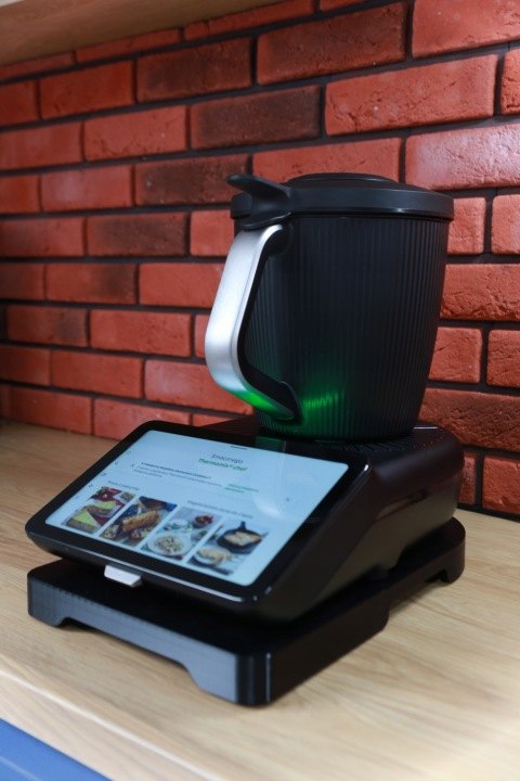 Pohyblivá podložka EasyMove TM7A pod Thermomix TM7 s kolieskami