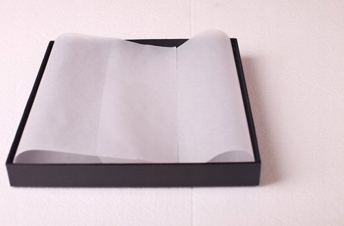 Biely bezkyselinový baliaci papier 50 × 75 cm, 480 hárkov