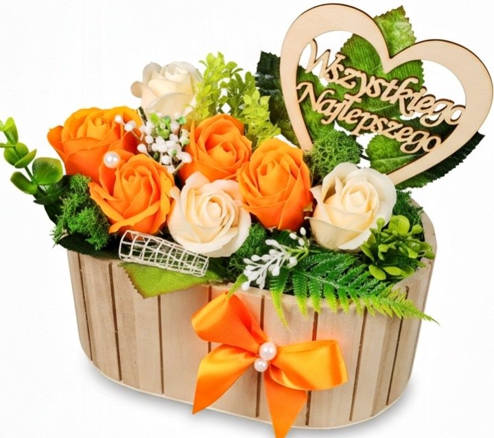 Flower box so 7 mydlovými ružami a srdcom