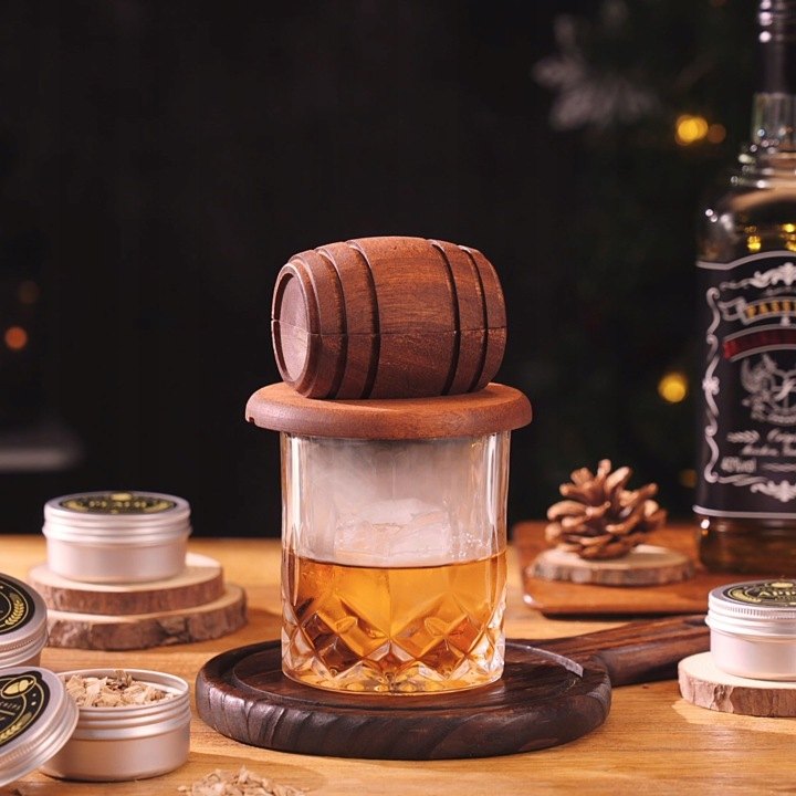 Set na údenie whisky Telinult s ôsmimi druhmi dreva