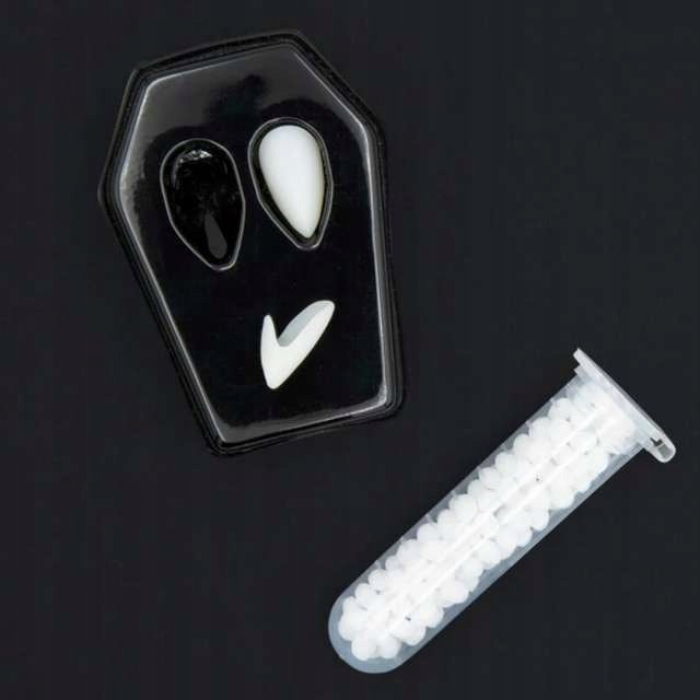 Plastové upírske tesáky PartyPal PP910109, 13 mm