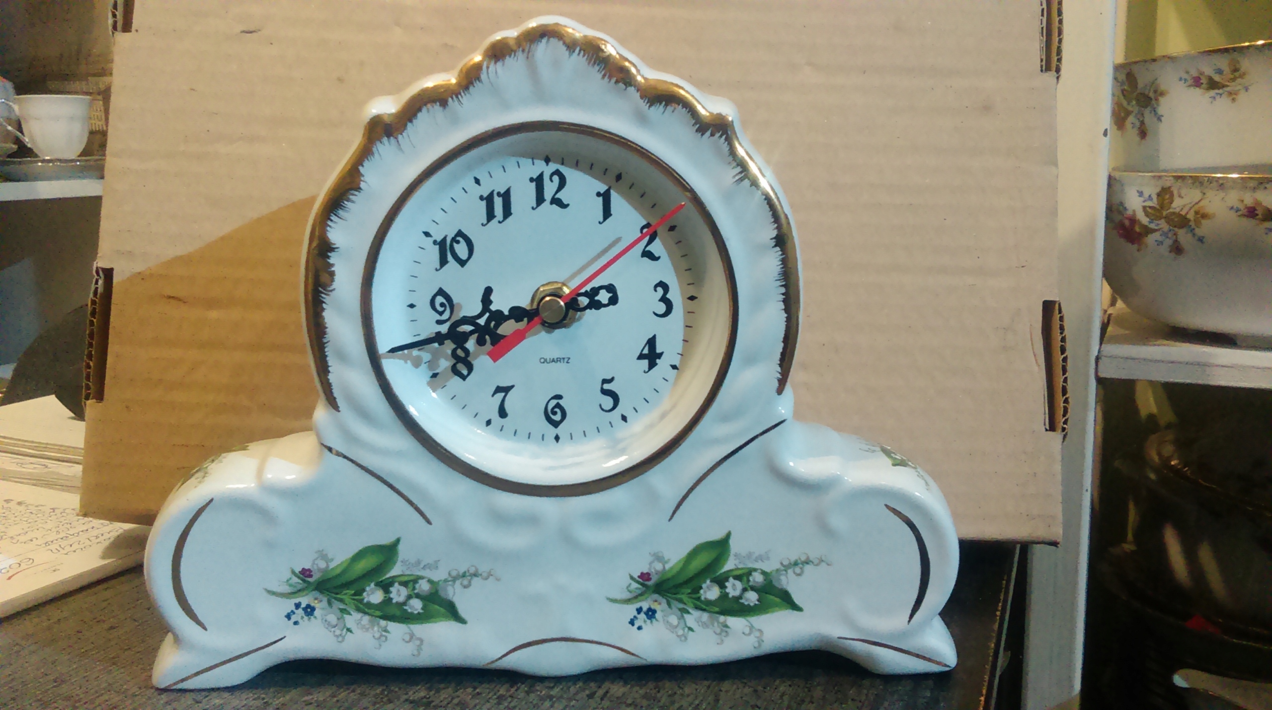 Hodiny - Porcelán hodiny Lily Chodziez