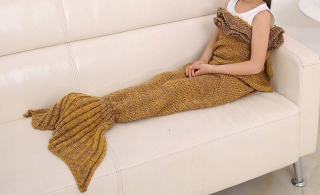 Prikrývka na posteľ - Prikrývka Elite99 akryl 140 x 70 cm odtiene fialovej, zlatá