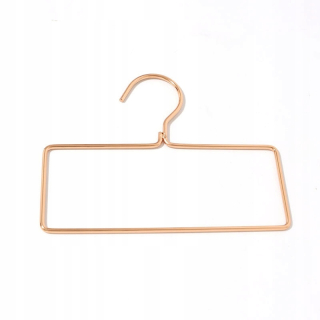 Vešiak - 5ks Rose gold square style 5p