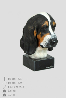 Basset maľovaný sošku soš figurín