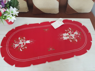 Behun na stol - Odtiene červenej farby, odtiene zelenej, strieborné 120 x 60 cm