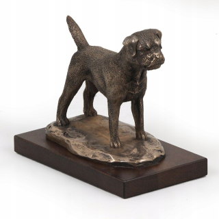 Socha figuríny hraničnej strany Terrier