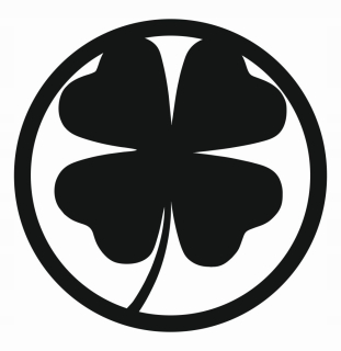 Štyri -letef Clover v kolách koło 30