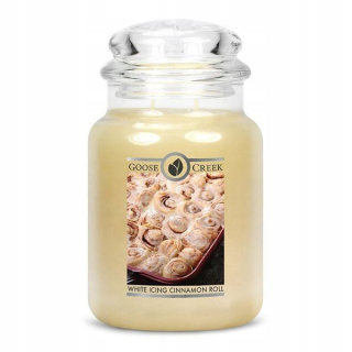 Tradičná parafínová sviečka biela poleva Cinnamon Roll Goose Creek Sviečka 1 ks.