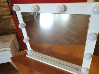 Zrkadlo - Elegantné zrkadlo pre Visage White* Marti
