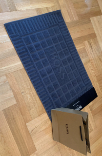 Kúpelňová predložka - Hugo Boss Kúpeľňa koberec 100% originál