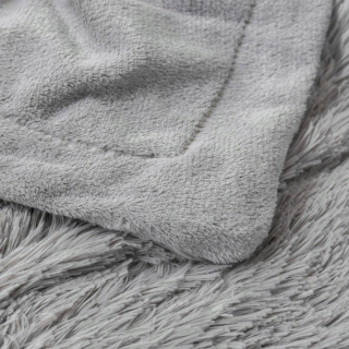 Prikrývka na posteľ - Cottonmarket Prikrývka 220 x 200 cm odtiene šedej