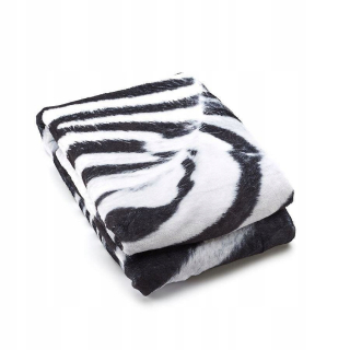 Prikrývka na posteľ - Slečna Lucy prikrývka polyester 200 x 150 cm biela, čierna