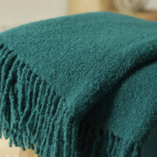 Prikrývka na posteľ - Prikrývky a koberce Wool 200 x 140 cm odtiene modrej farby, odtiene zelene