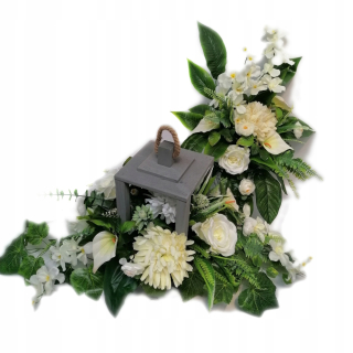 Sada banda ikebana fľaše kyticu na cintoríne