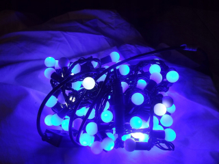 Vonkajšie vianočné osvetlenie - Svietidlá guľa 200 LED modrej sa pulzu (flash) z.b