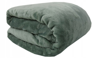 Prikrývka na posteľ - Flanelová kontrastná prikrývka 150 x 200 cm odtiene zelenej