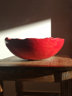 Keramická misa Red Salvipiana. Umenie, umenie