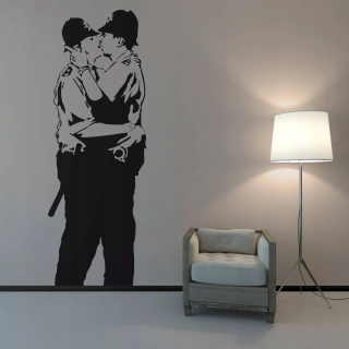Vinylová nálepka Banksy Police Kissing 228x500