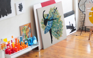 Kathryn McGovern Pawi Dance Picture 60x80 cm