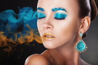 Sklenená maľba 120x80 Make -up žena