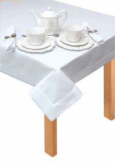 Behun na stol - Hlavne odolný obrus 300 x 140 cm obdĺžnika