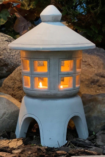 Lampáš, svietník - Pagoda japonská lampa, lampáš, postavou 206.020