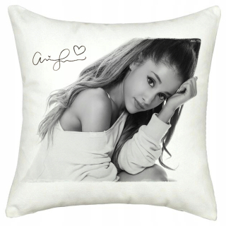 Vankúš - Ariana Grande + vankúš
