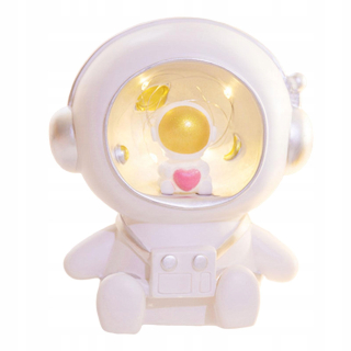 Roztomilá dekoratívna nočná lampa
