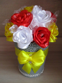 Čelenka dekorácie kytice ruží na sviatok Handmade