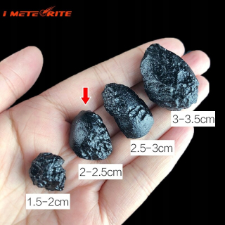 Štýl 2-2,5 cm (1 kus) Black Tektit Indochinito