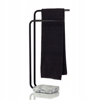Vešiak - Kela Vard Hanger pre uteráky, 27,5x17,5x82 cm