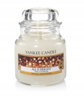 Tradičná parafínová sviečka All is Bright Yankee Candle 1 ks.