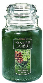Tradičná sviečka na parafíny Yankee Sviečka