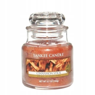 Tradičná parafínová sviečka Sparkling Cinnamon Yankee Candle 1 ks.