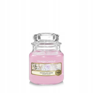 Vonná parafínová sviečka Snowflake Kisses Yankee Candle 1 ks.