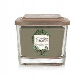 Tradičná sviečka vetiver Black Cypress Yankee Sviečka 1 ks.