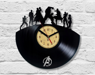 Hodiny - Nástenné hodiny z vinylovej platne Avengers